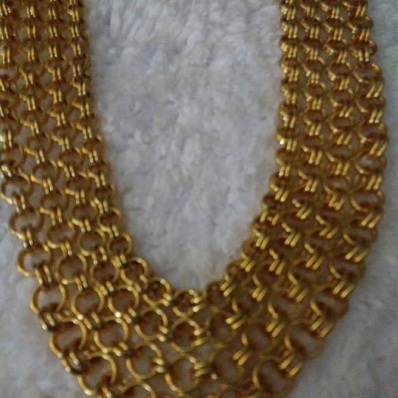 Gold Plated Statement Necklace NWOT🌷 - Picture 2 of 3